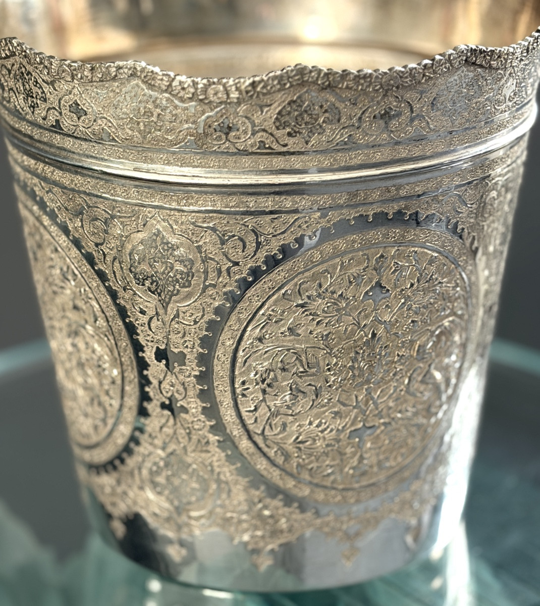 Iran, Persian Bucket, Solid Silver, Chiseled, Late 19th Century-photo-2