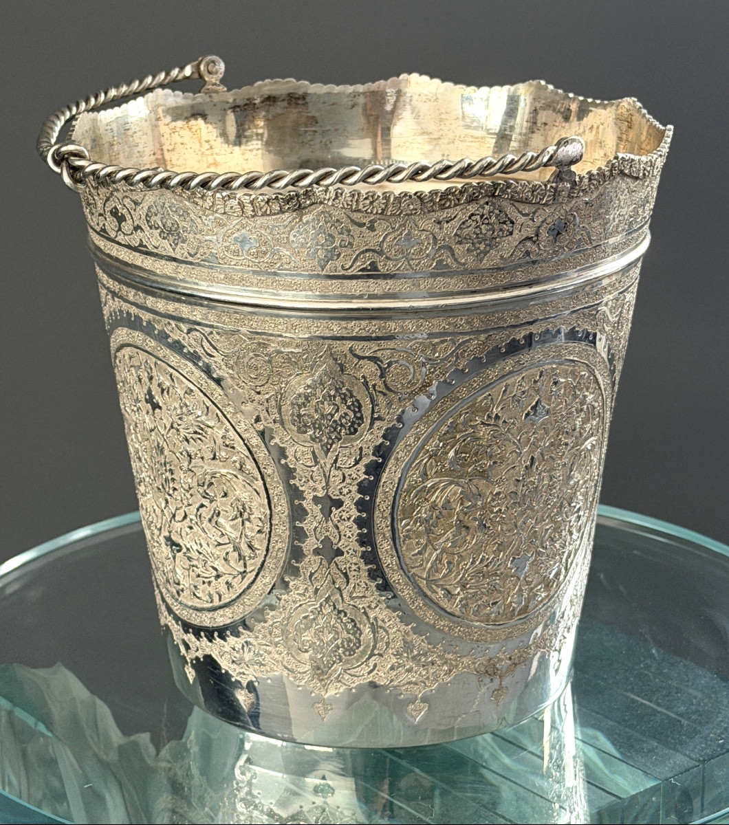 Iran, Persian Bucket, Solid Silver, Chiseled, Late 19th Century-photo-3
