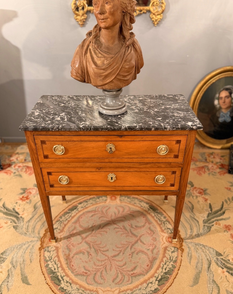 Louis XVI Period Walnut Chest Of Drawers, Circa 1780-photo-4