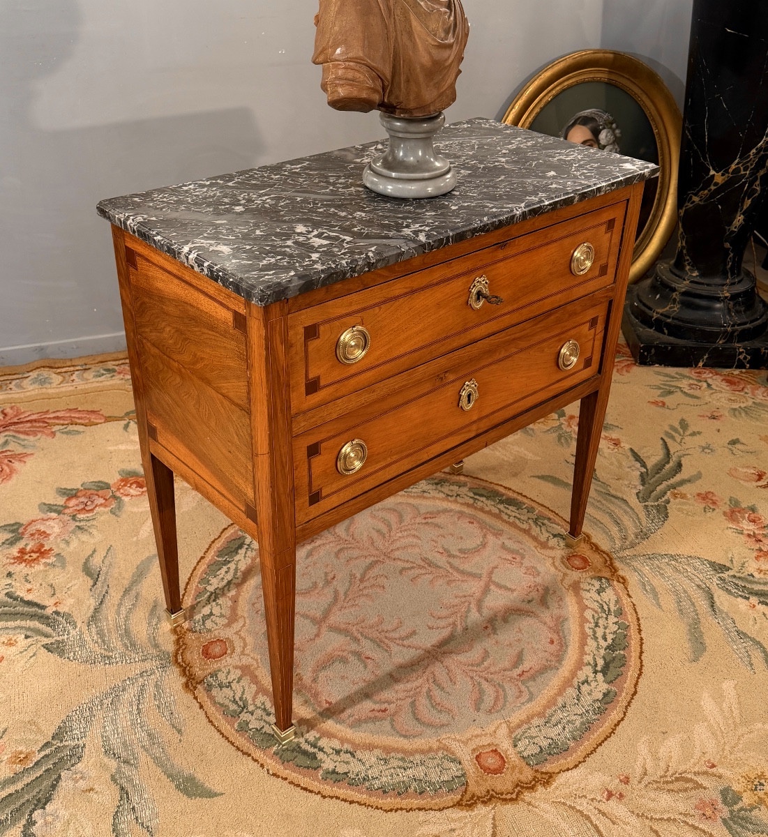 Louis XVI Period Walnut Chest Of Drawers, Circa 1780-photo-4