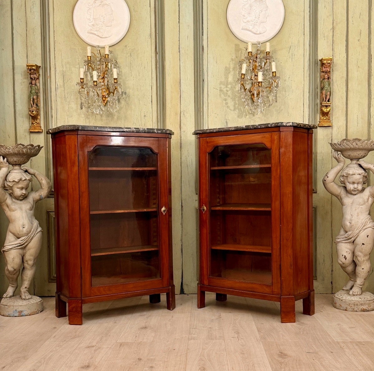 Pair Of Louis XVI Period Mahogany Showcases, Circa 1780-photo-7
