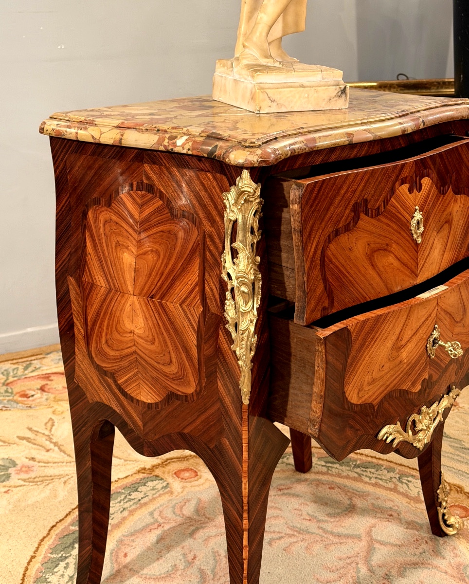 Denis Genty, Petite Commode d'Entre Deux Estampillée d'Epoque Louis XV, Vers 1760-photo-4