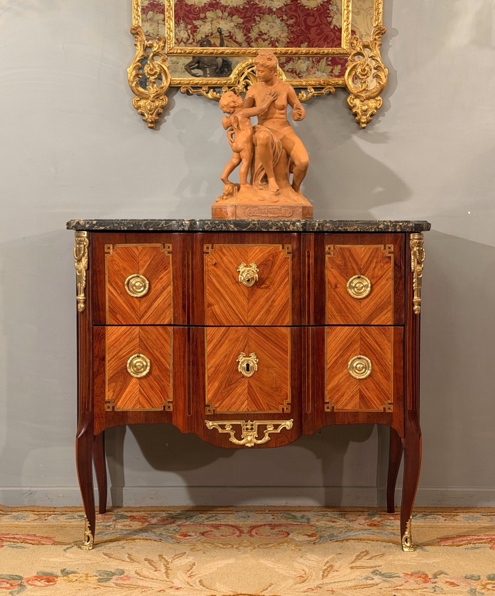 Transition Louis XV Louis XVI Marquetry Chest Of Drawers Circa 1760-photo-4