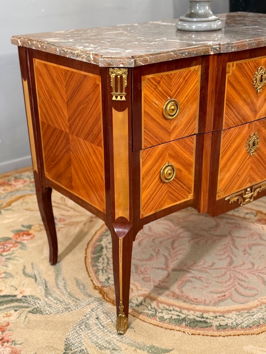 Transition Louis XV Louis XVI Marquetry Chest Of Drawers Circa 1760-photo-3