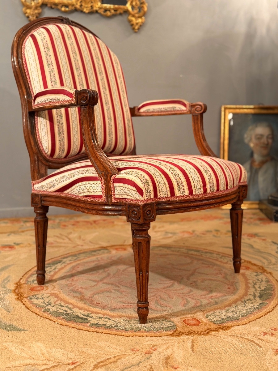 Large Louis XVI Period Fauteuil à La Reine, Circa 1780-photo-8