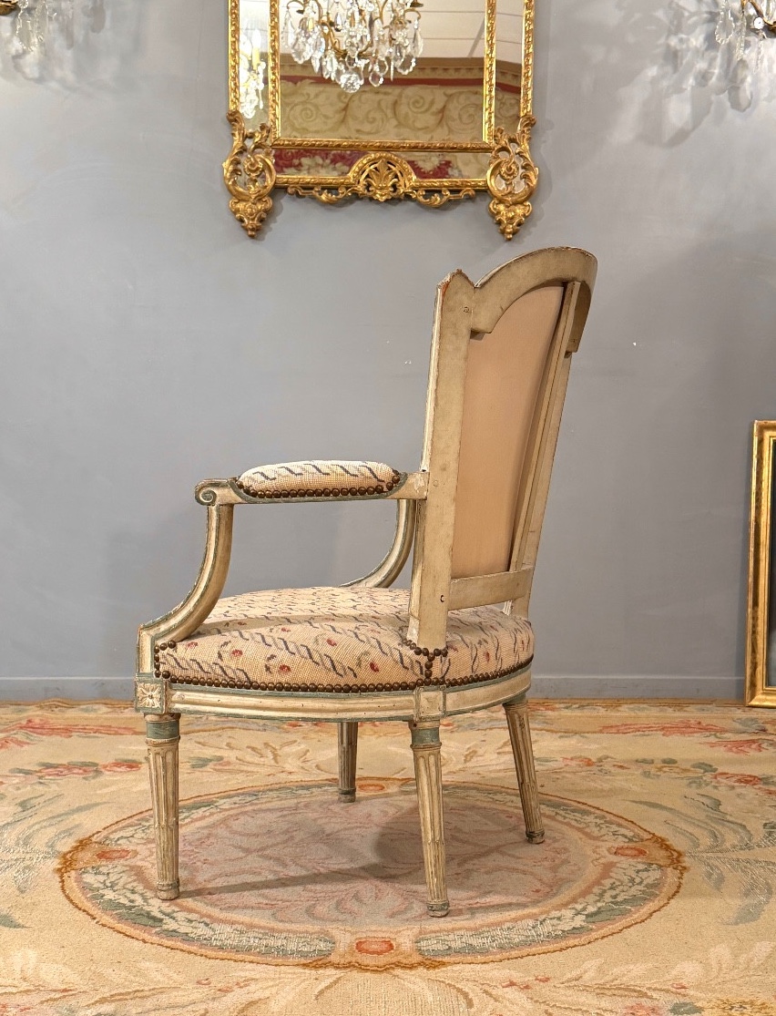 Pluvinet Philippe-joseph, Lacquered Wood Stamped Louis XVI Armchair-photo-1
