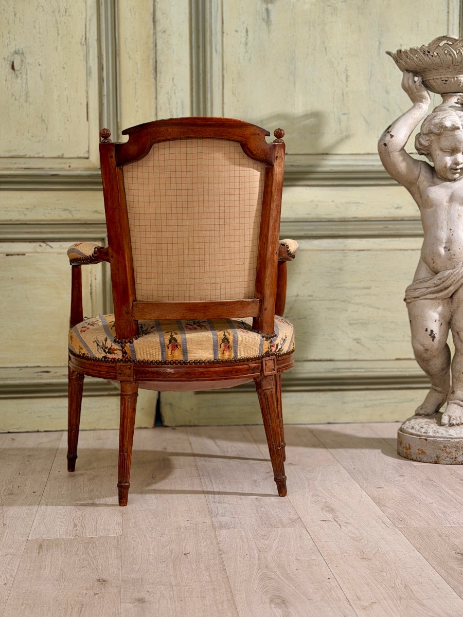 Fauteuil Cabriolet  d'Epoque Louis XVI, Vers 1780 -photo-2