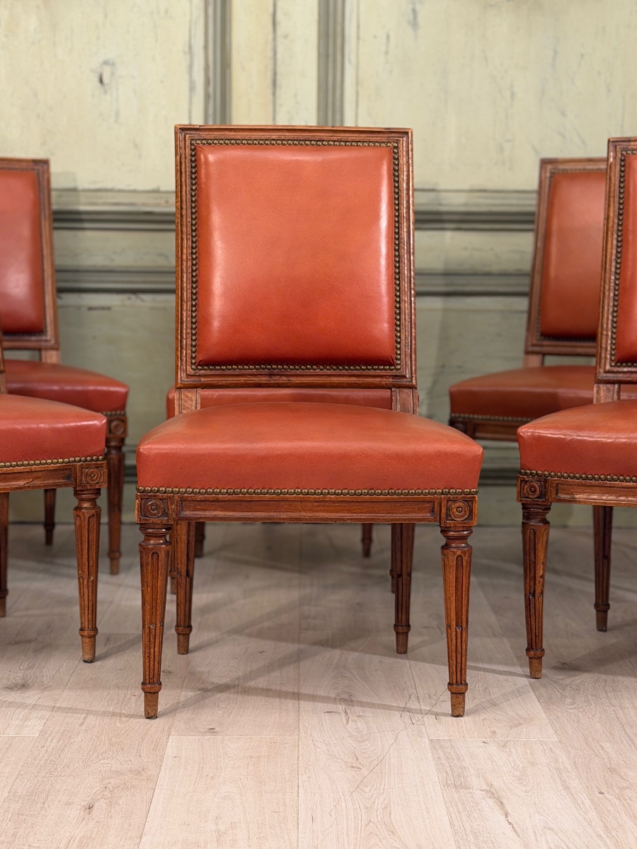 Set Of Six Louis XVI-era Walnut Chairs, Circa 1780-photo-3