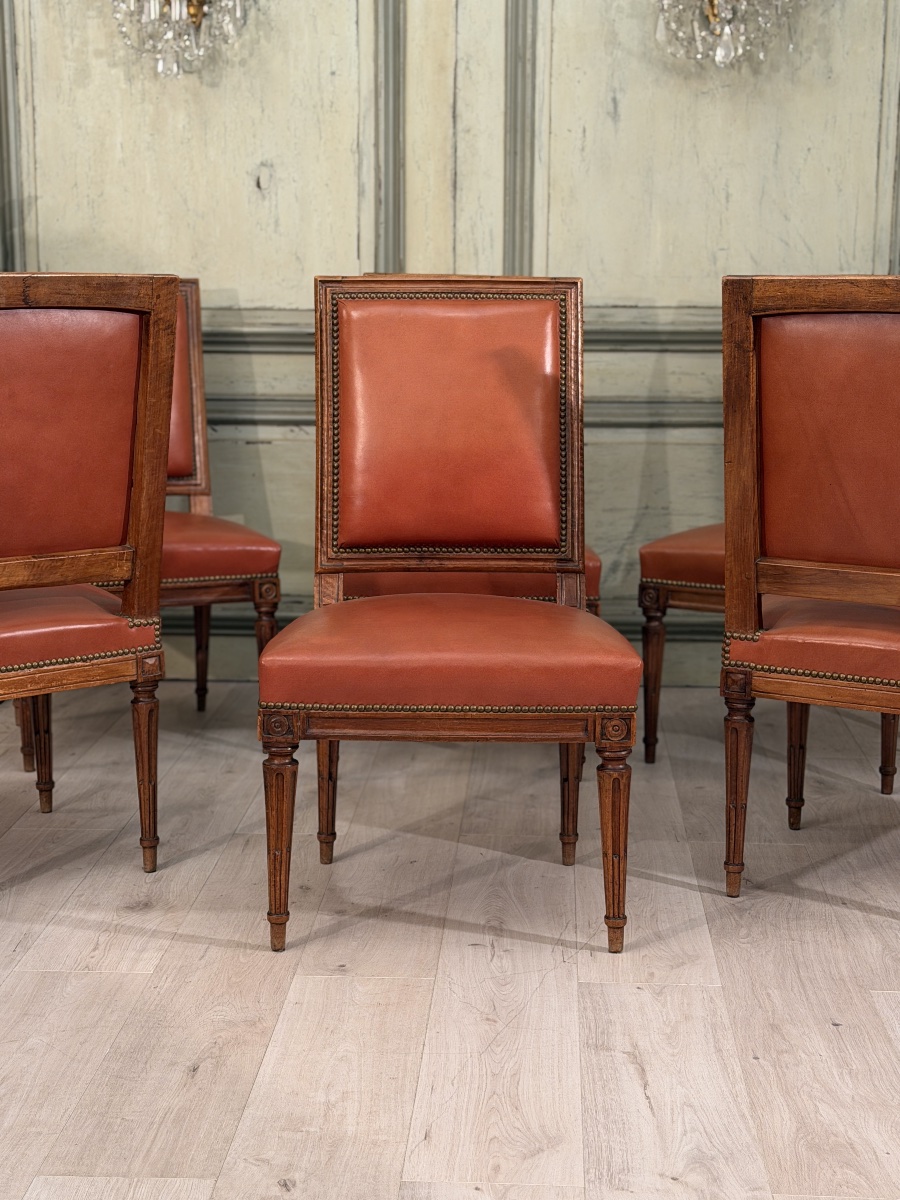 Set Of Six Louis XVI-era Walnut Chairs, Circa 1780-photo-1