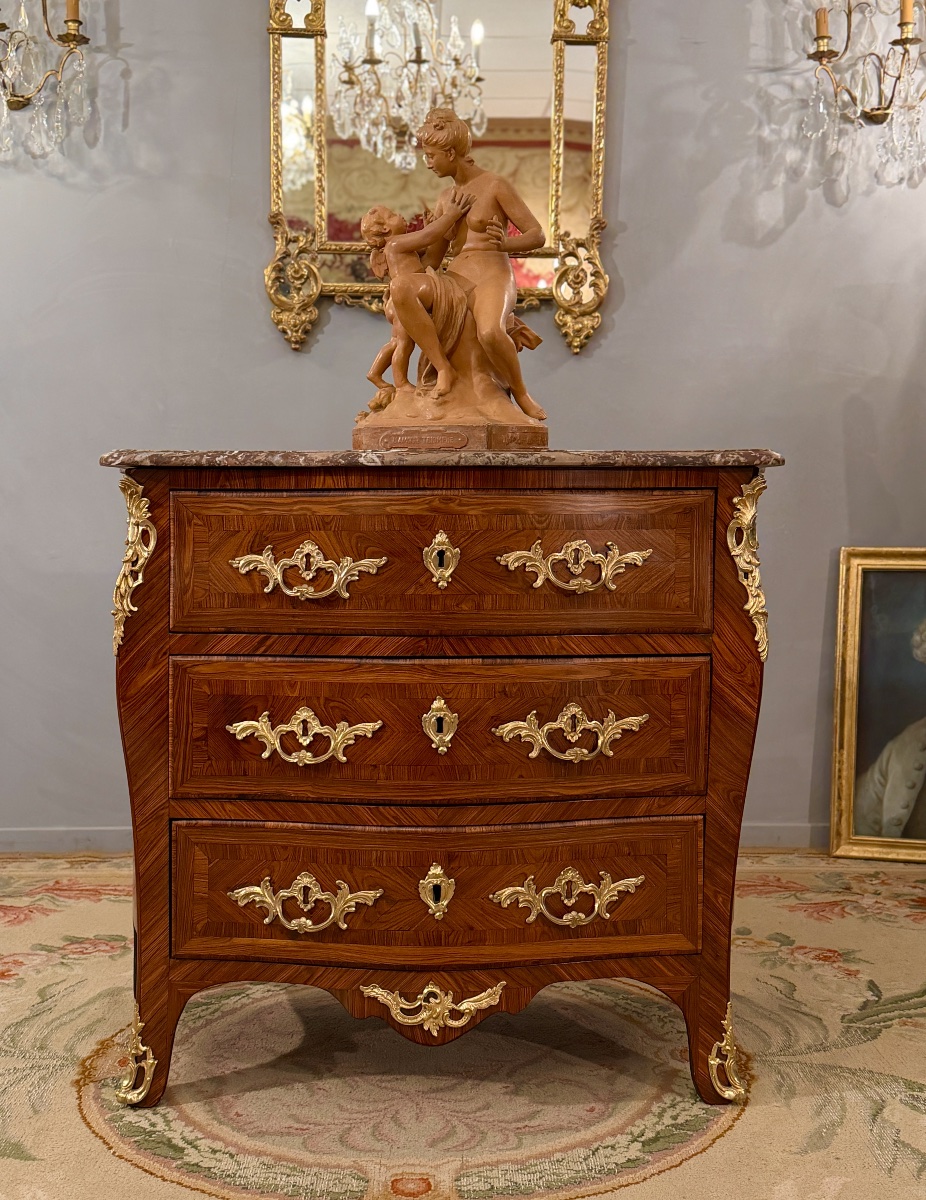 HEDOUIN Jean-Baptiste, Commode Marqueterie d'Epoque Louis XV, Estampillée, Vers 1740-photo-6