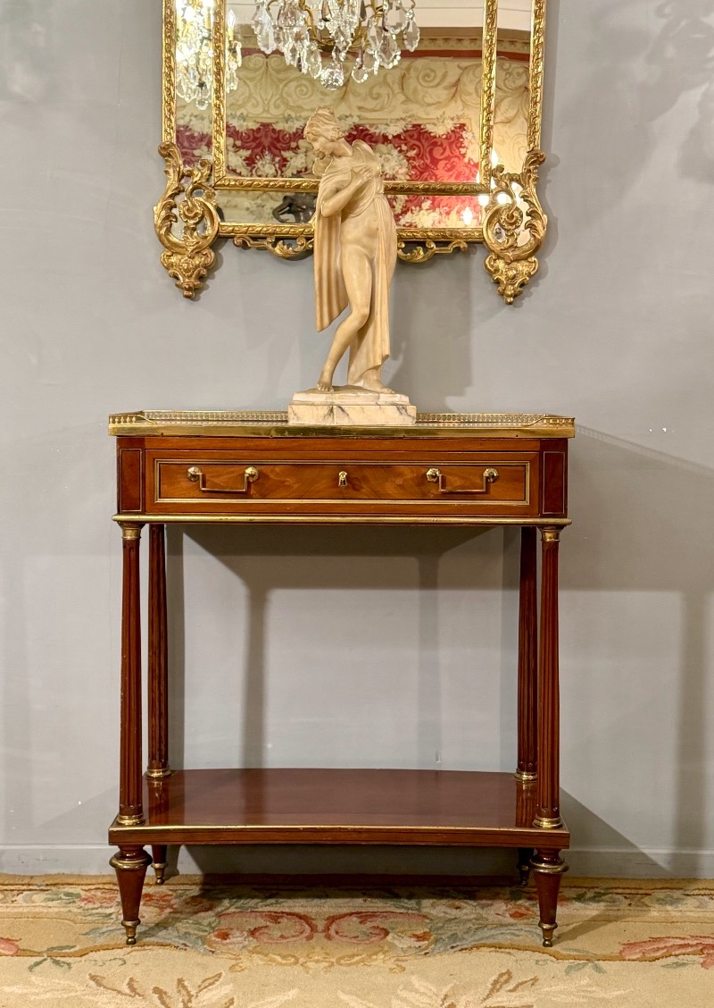 Console en Acajou d'Epoque Louis XVI, Vers 1780
