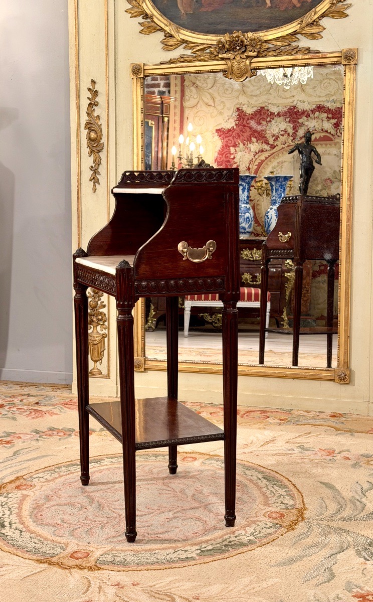 Petite Table de Salon en Acajou d'Epoque Louis XVI, Vers 1780