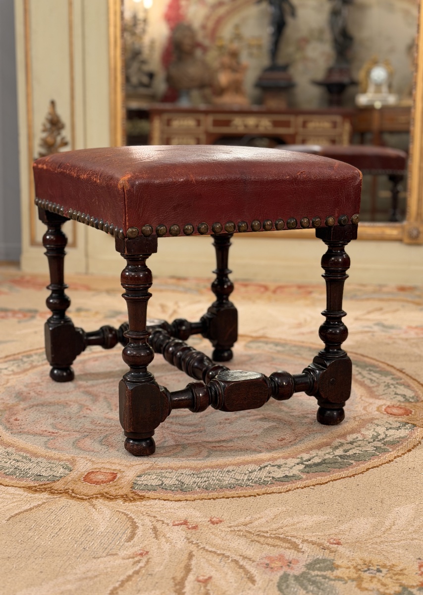 Tabouret en Noyer d'Epoque Louis XIII, XVIIème Siècle-photo-1