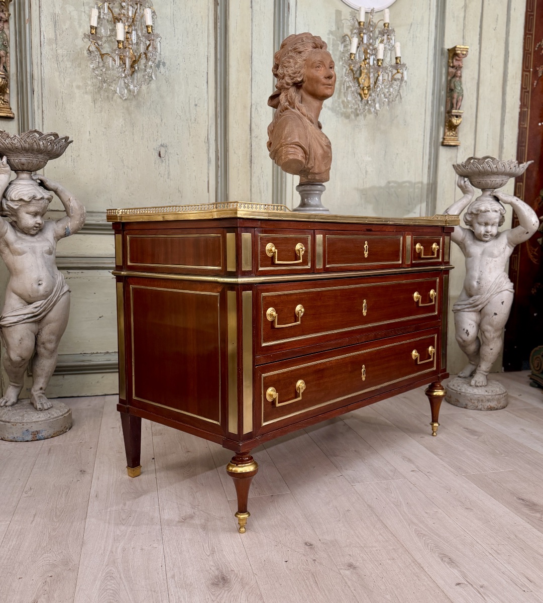 Commode d'Officier en Acajou d'Epoque Louis  XVI, Vers 1780-photo-1