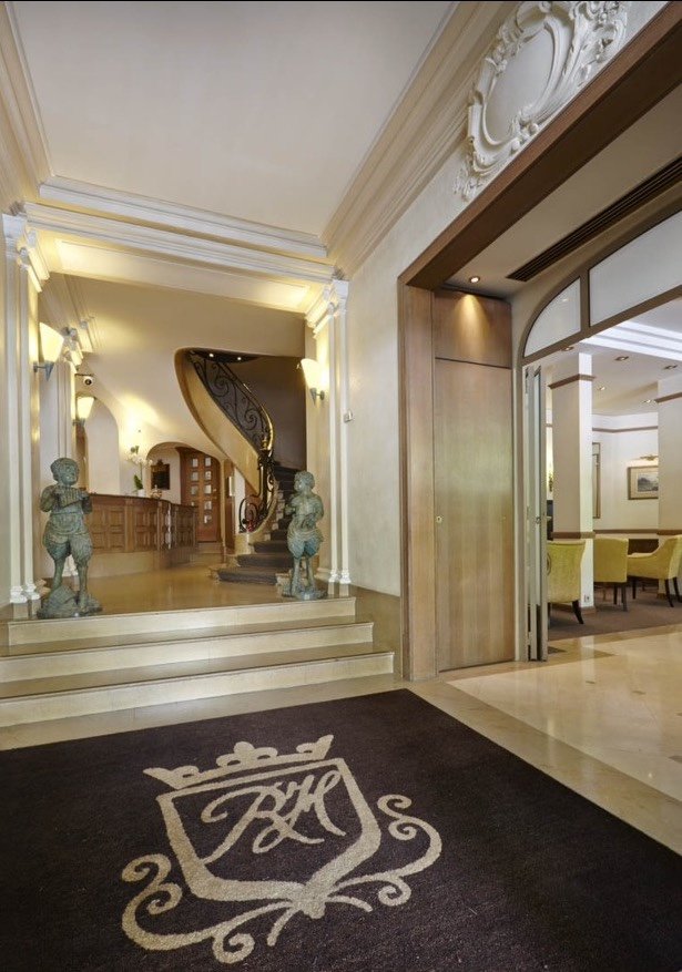 Large Pair Of Bronze Sculptures With Green Patina Satyr Period Late Nineteenth-photo-5