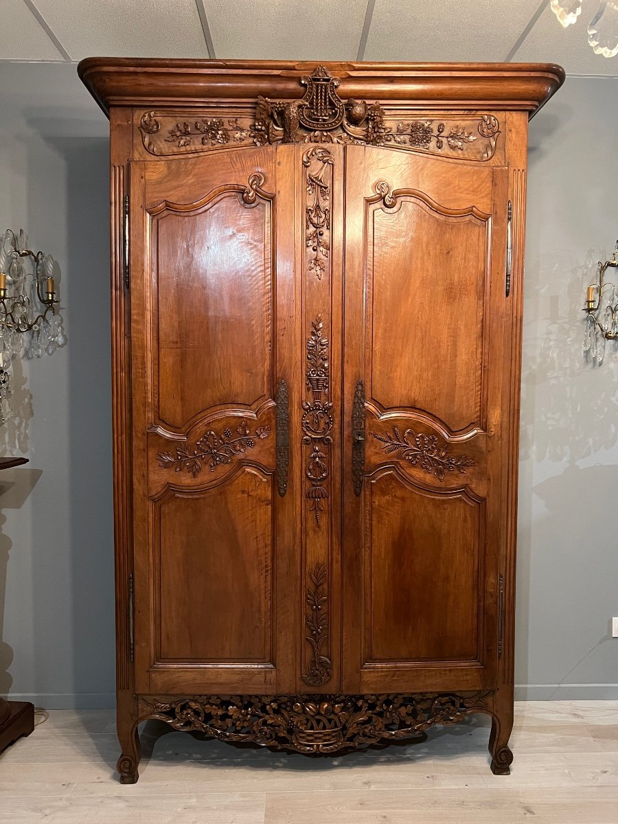 Exceptional Provencal Wedding Wardrobe Nimes Walnut Eighteenth