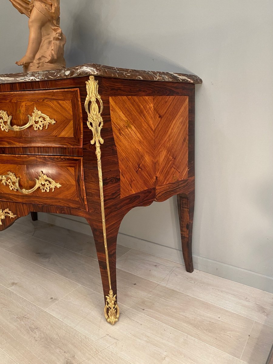 Louis XV Curved Sauteuse Commode Circa 1750-photo-2
