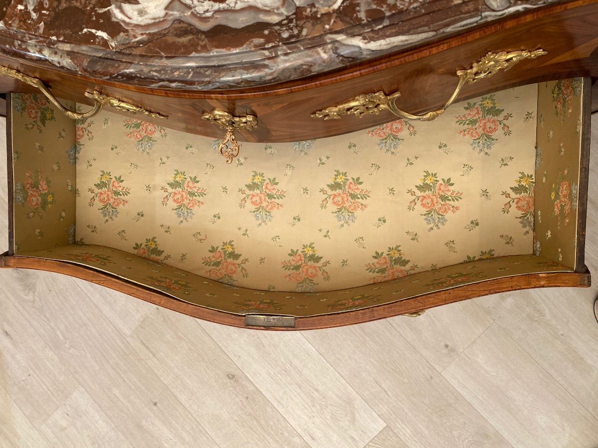 Louis XV Curved Sauteuse Commode Circa 1750-photo-1