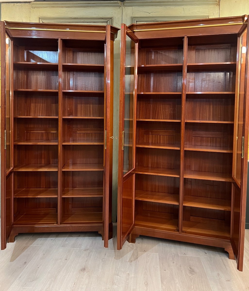 Rare Pair Of Louis XVI Mahogany Bookcases Mercier Frères In Paris-photo-3
