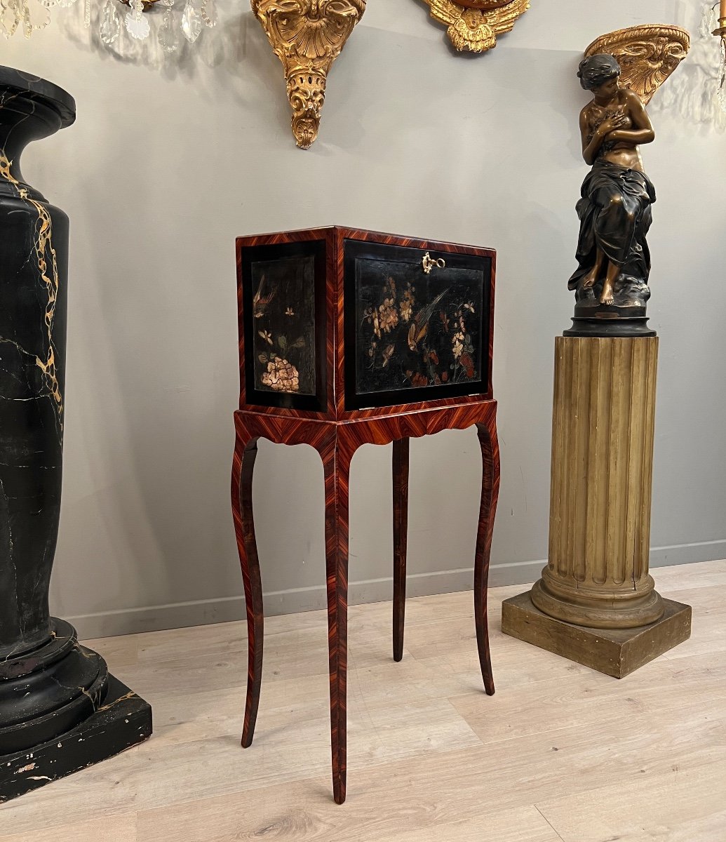 Small Louis XV Style Cabinet In Chinese Coromandel Lacquer Eighteenth Time