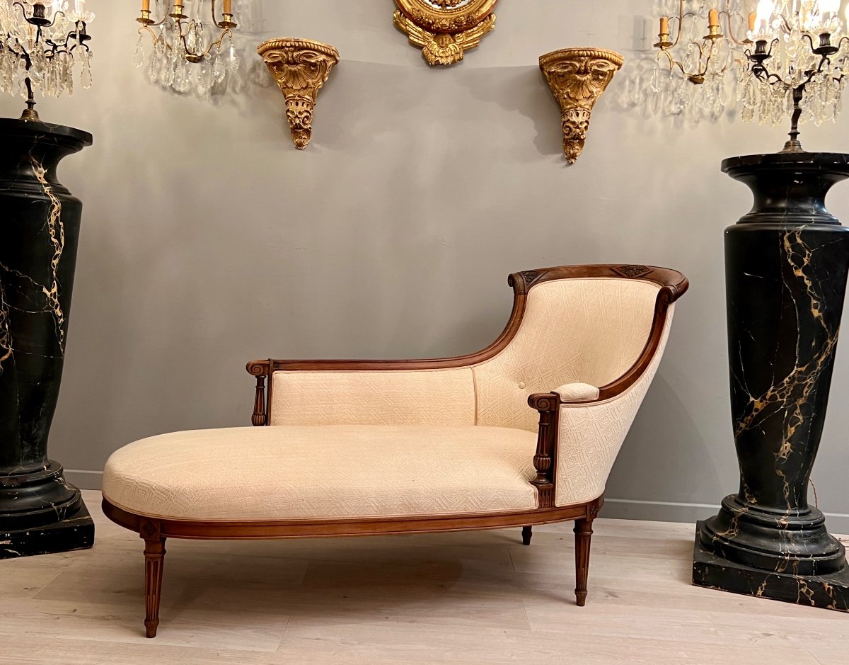 Meridian Rest Bed In Walnut Louis XVI Style Nineteenth Time