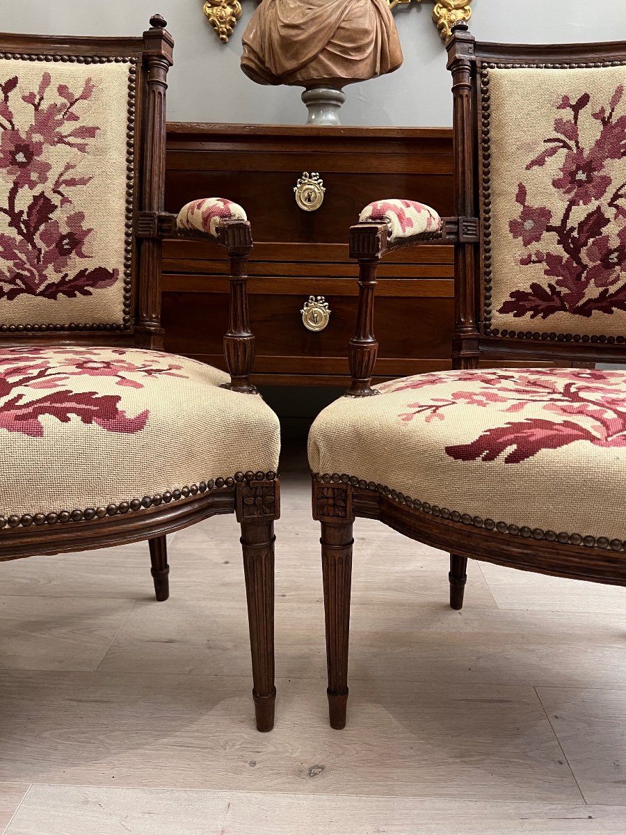 Pair Of Cabriolet Armchairs In Walnut Louis XVI Period Around 1780-photo-3