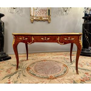 Maurice Rinck, Louis XV Style Flat Desk In Dore Bronze Marquetry Around 1900 Stamped