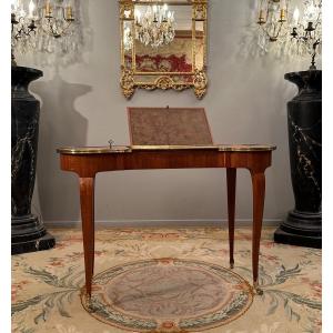 Pierre Migeon, Table Liseuse En Acajou d'Epoque Louis XV Vers 1750