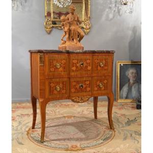 Transition Style Marquetry Chest Of Drawers, 19th Century