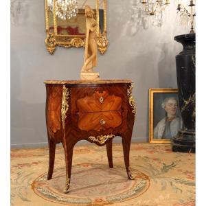 Denis Genty, Petite Commode d'Entre Deux Estampillée d'Epoque Louis XV, Vers 1760