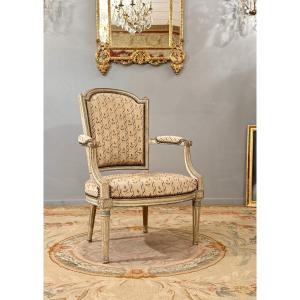 PLUVINET Philippe-Joseph, Fauteuil en Bois Laqué Estampillé d'Epoque Louis XVI