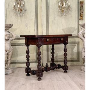 Console Table en Noyer Sculpté d'Epoque XVIIème Siècle