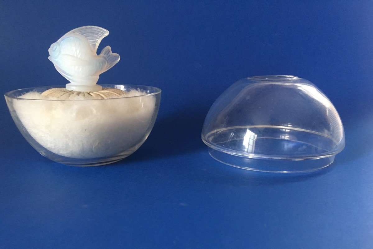 Sabino Prototype - Pouch In The Shape Of A Jar With A Puff Topped With A Fish.-photo-2