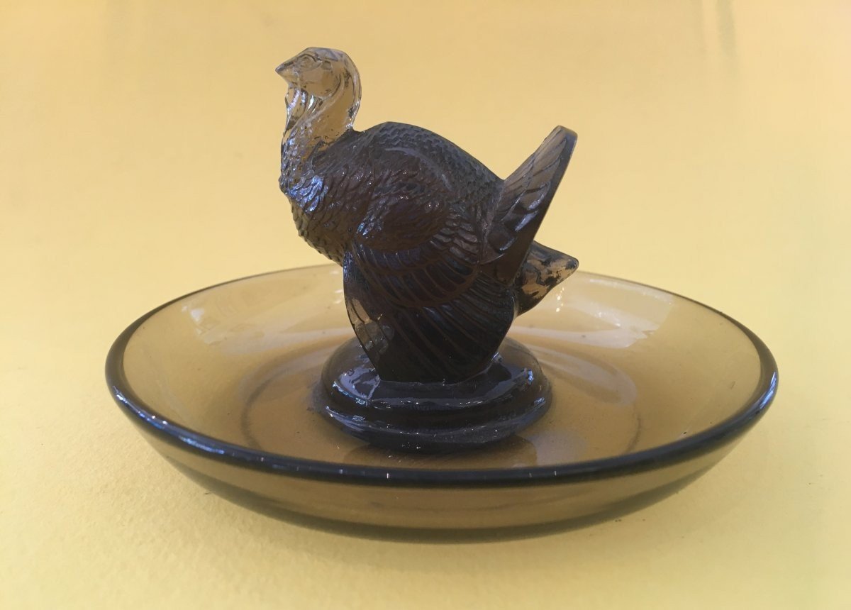 Cendrier / Baguier  Dindon Teint&eacute; Dans La Masse Topaze , Sign&eacute; Ren&eacute; Lalique 1925 