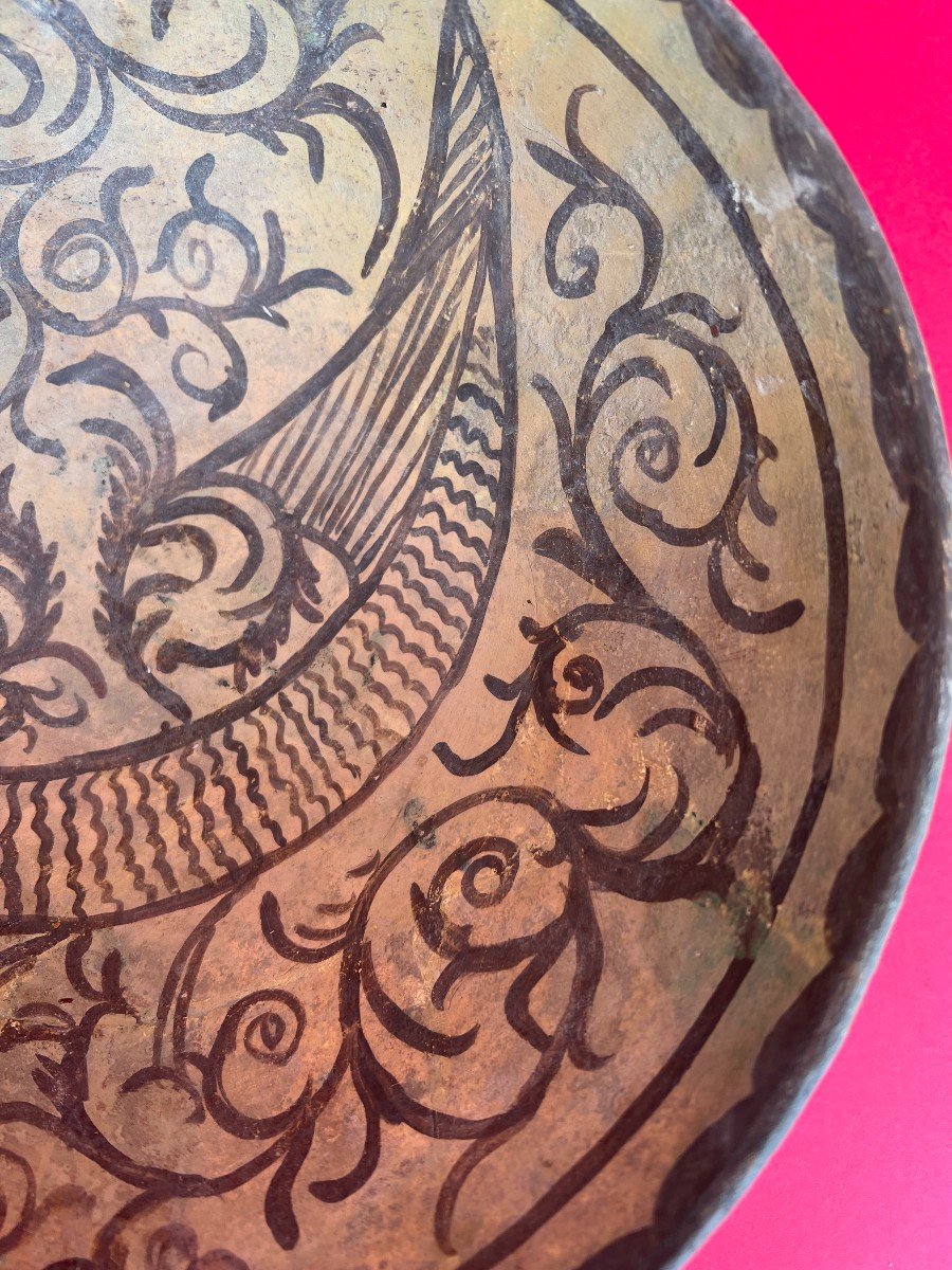 Coupe céramique peignée Iran Nishapur X iéme  décor oiseau au centre.-photo-1