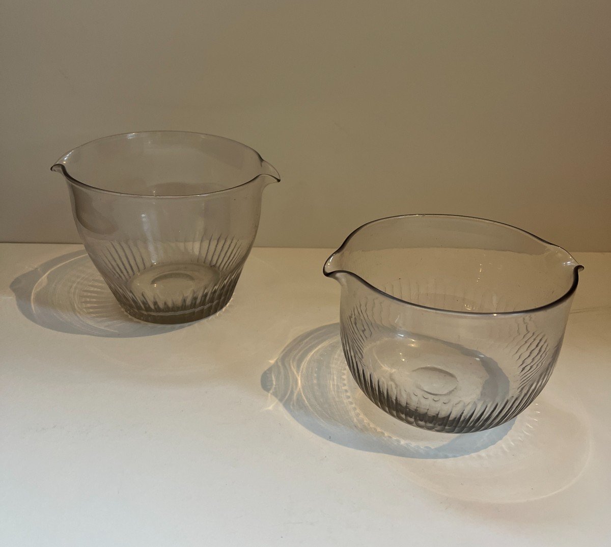 2 Bols Rince-doigts en verre Irlandais ou Anglais 18 Iéme Siécle.