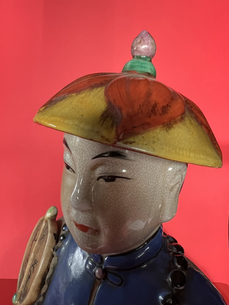Grande statut Chinoise porcelaine polychrome.-photo-2