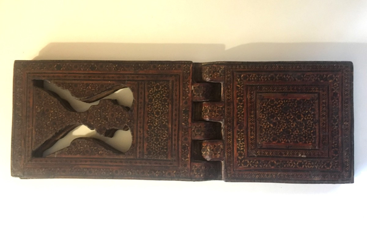 Porte-Livre époque Kadjar bois avec Incrustation XIX Iéme Siécle.-photo-3
