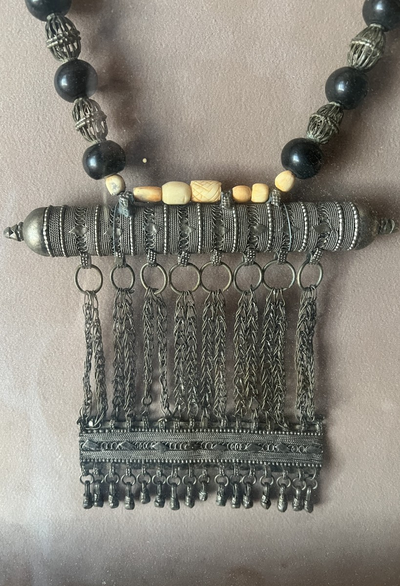 Set Of Quran Holder Necklace And 2 Kohl Vials (or Powder Bulbs) Early 20th Century.-photo-2