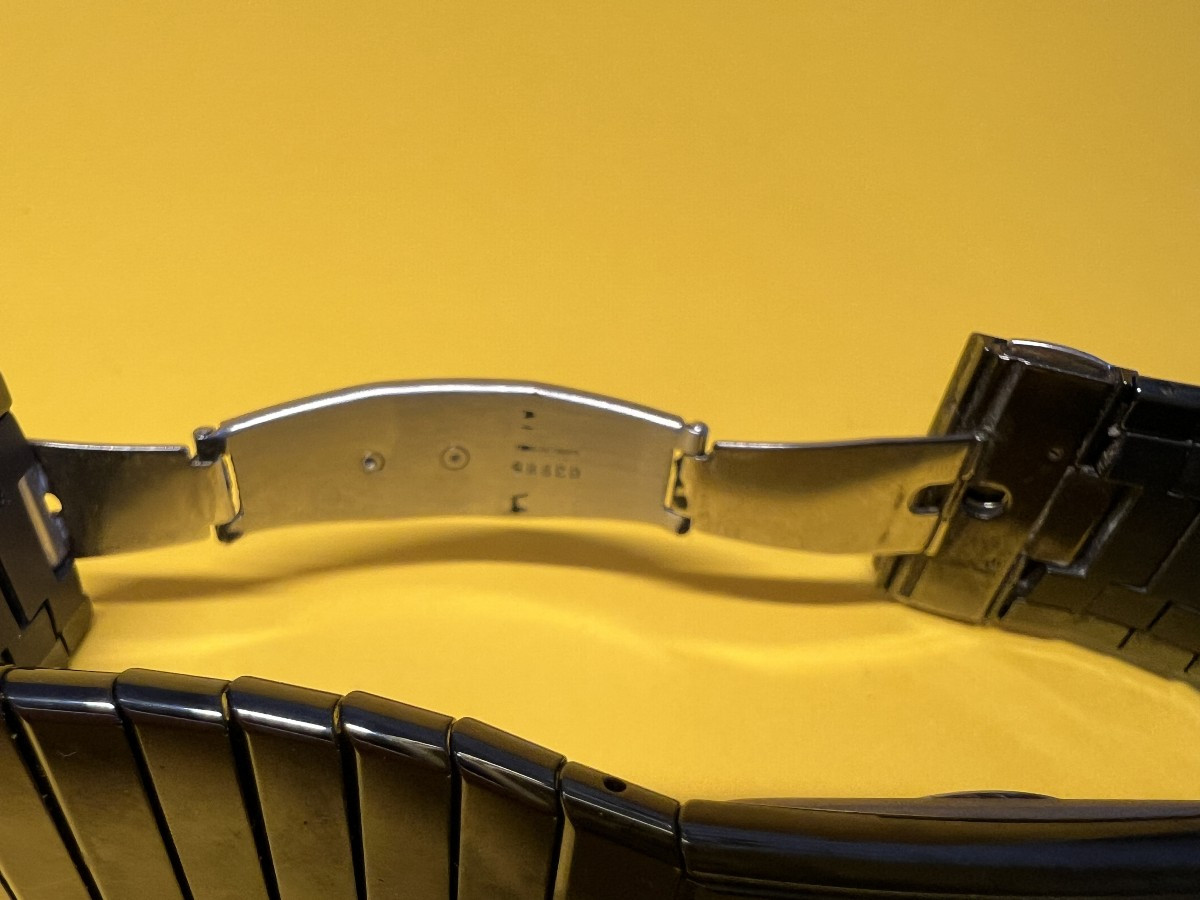 Rado Diastar High Tech Quartz Ceramic Watch, Jubilee Model, Black Steel Case And 4 Diamonds.-photo-2