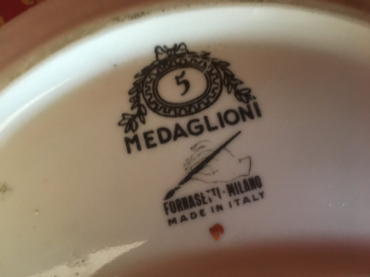 Fornasetti Piero - Half Moon Shape Salad Plate - Medaglioni Series-photo-4