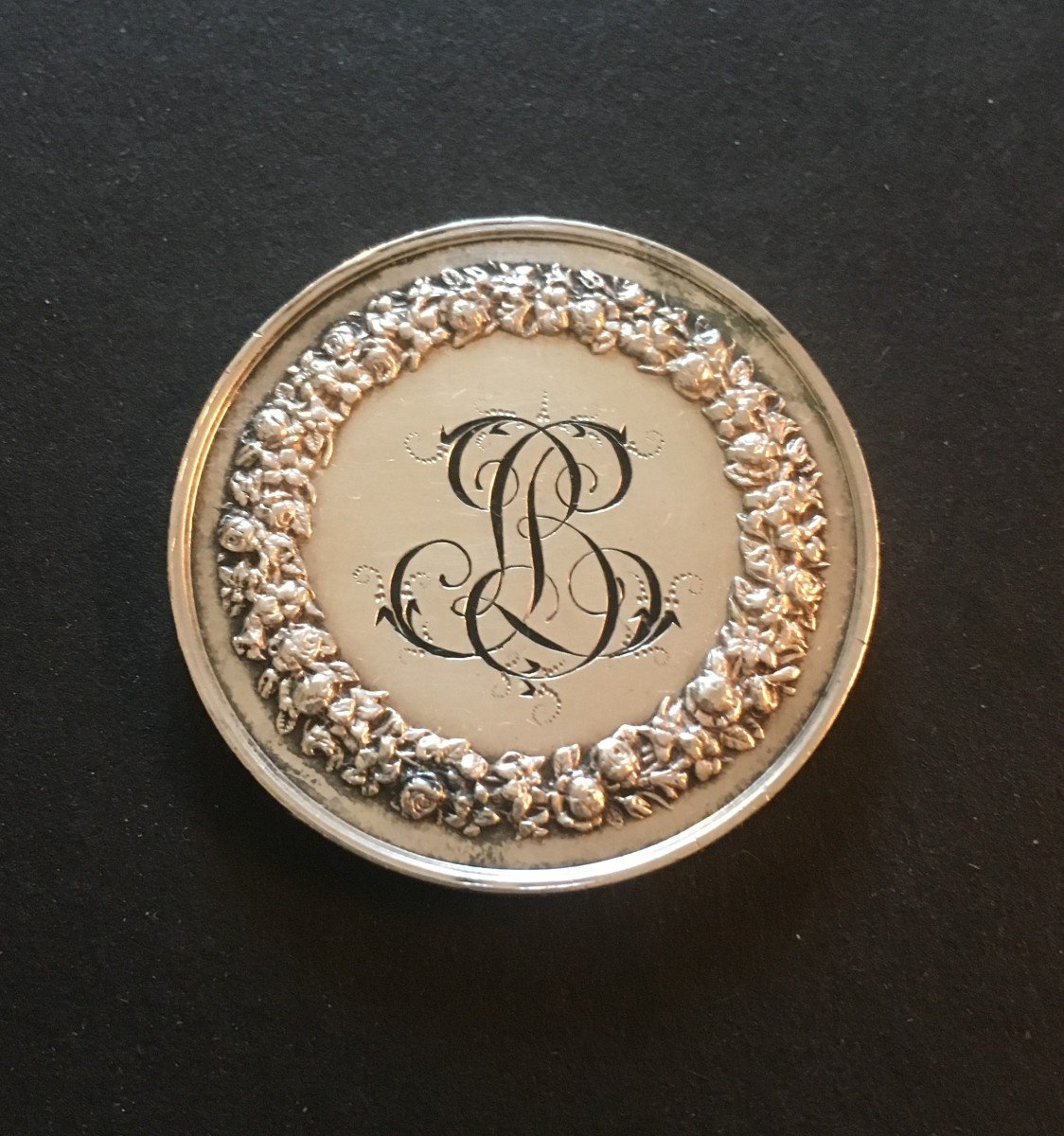 1870 Silver Wedding Medal In Its Original Box.-photo-3