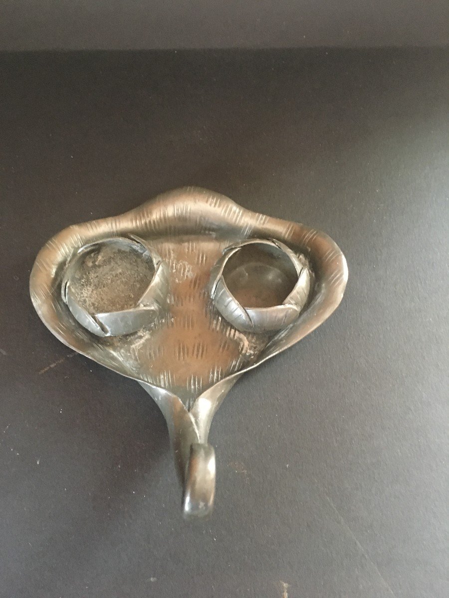 Salt And Pepper Set On A Lily Pad. In Pewter Signed Ea Chanal. Circa1900-photo-4