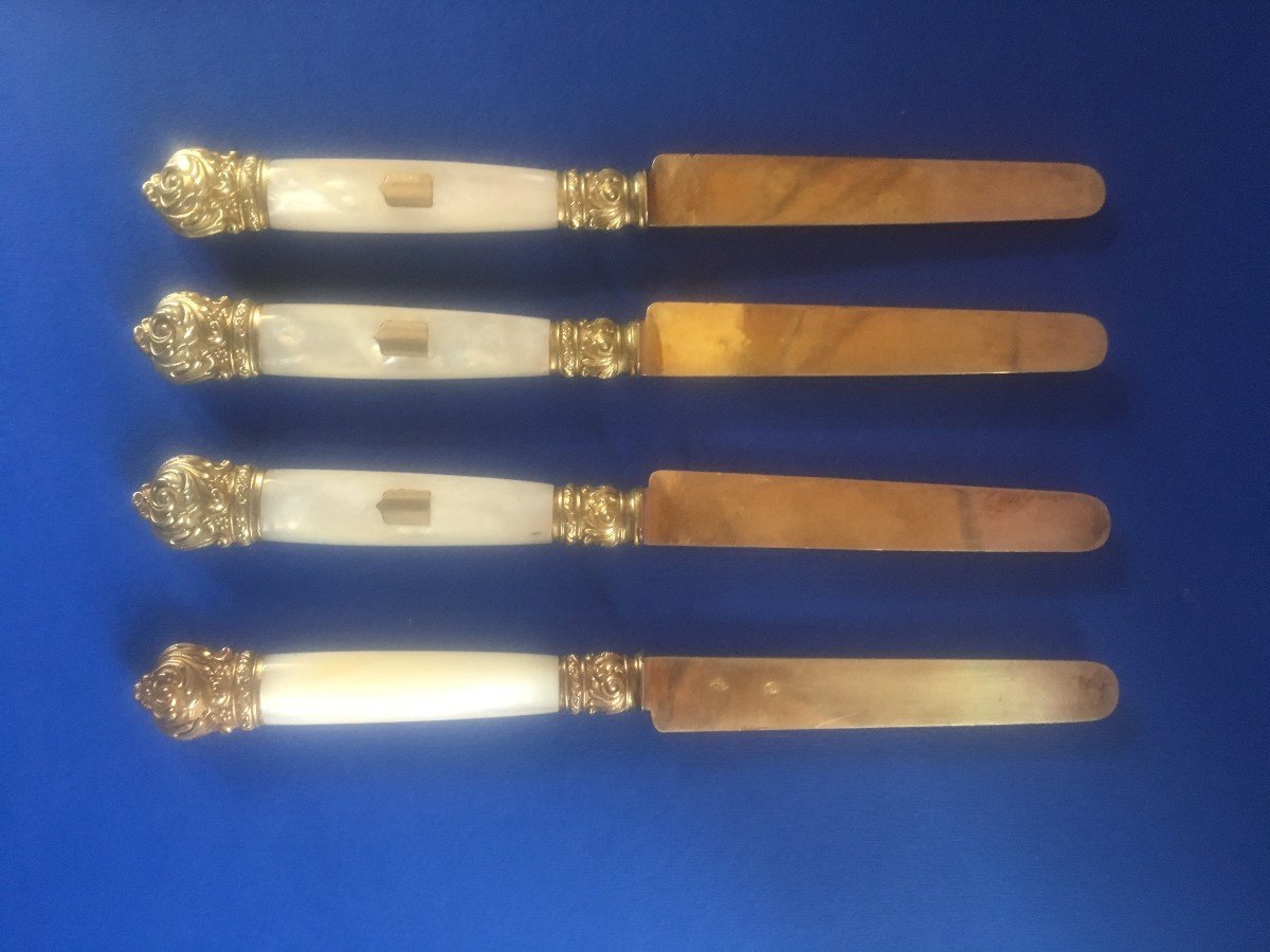 4 Dessert Knives With Vermeil Blade And Mother Of Pearl Handle 19th Century.-photo-2