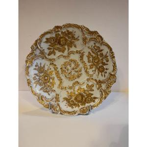 White Hollow Plate Cup With Gold Highlighted Relief In Roccoco Style From Meissen XIXth Century