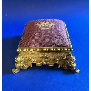 Napoleon Pin Box In Gilt Bronze.