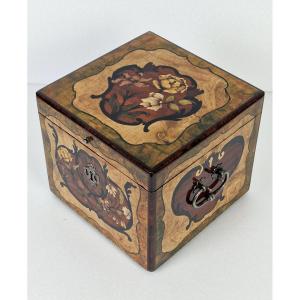 Coffret Marqueté De Fleurs Par Jean François Hache.