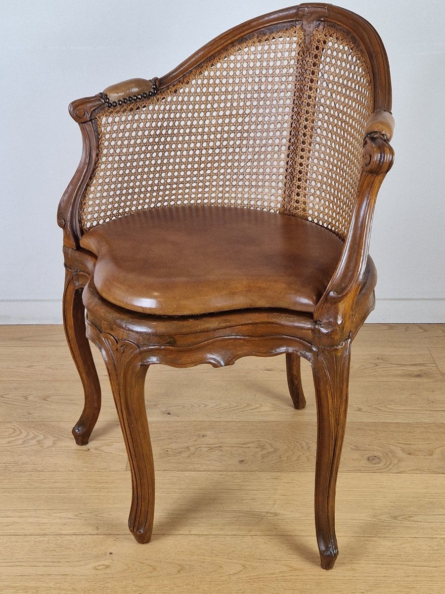 Fauteuil de bureau canné d’époque Louis XV, vers1750.-photo-1