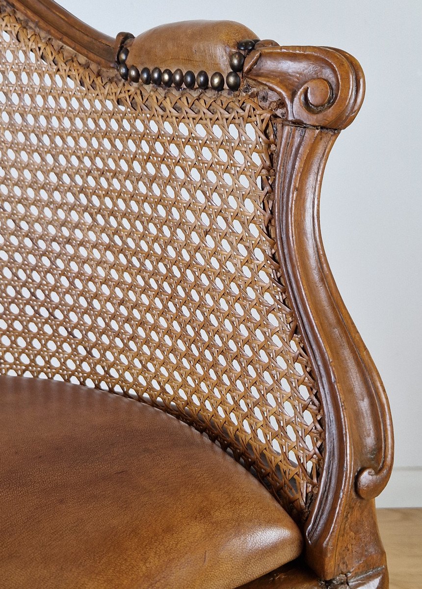 Fauteuil de bureau canné d’époque Louis XV, vers1750.-photo-5