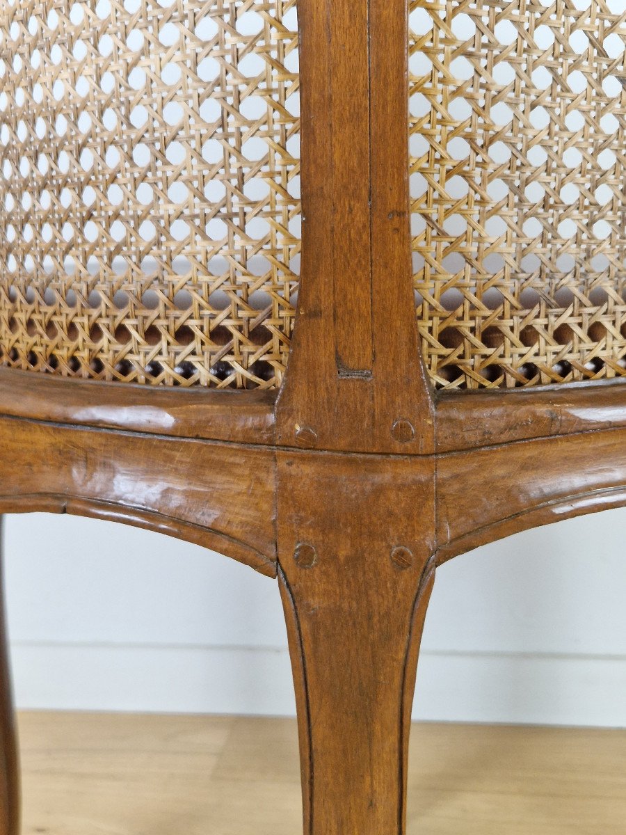 Fauteuil de bureau canné d’époque Louis XV, vers1750.-photo-8